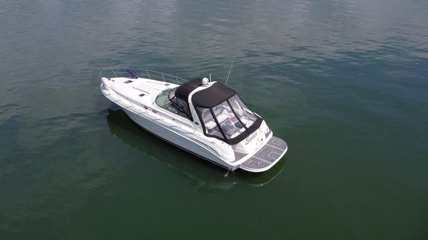 Sea Ray 410 Sundancer image