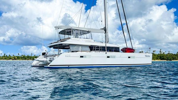 Lagoon 620