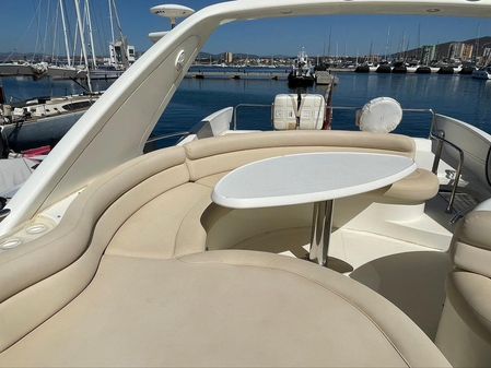 Azimut 55 image