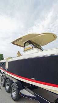 Chris-Craft 30 Catalina image