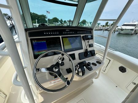 Boston Whaler 330 Outrage image