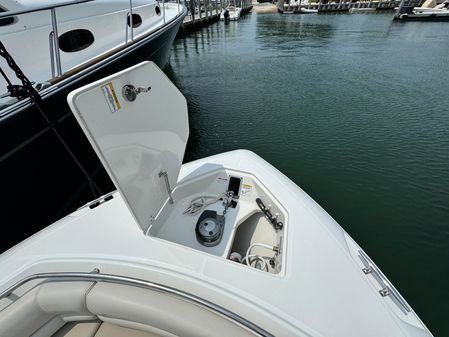 Boston Whaler 330 Outrage image