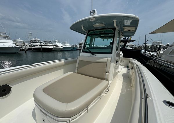 Boston Whaler 330 Outrage image