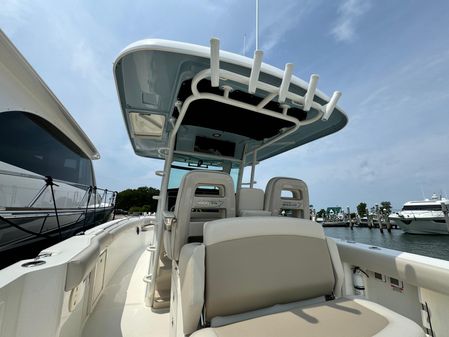 Boston Whaler 330 Outrage image