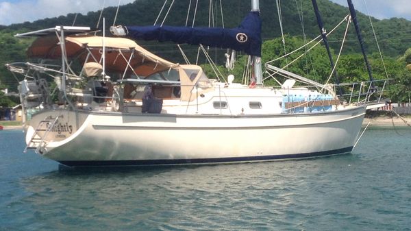 Island Packet 350