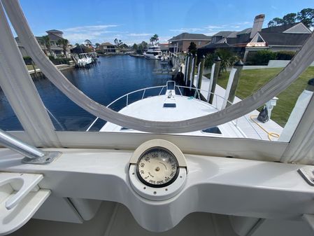 Luhrs 40 Convertible image