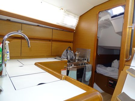 Jeanneau Sun Odyssey 419 image