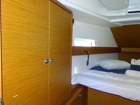 Jeanneau Sun Odyssey 419 image