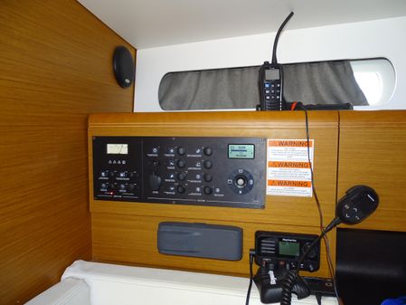 Jeanneau Sun Odyssey 419 image