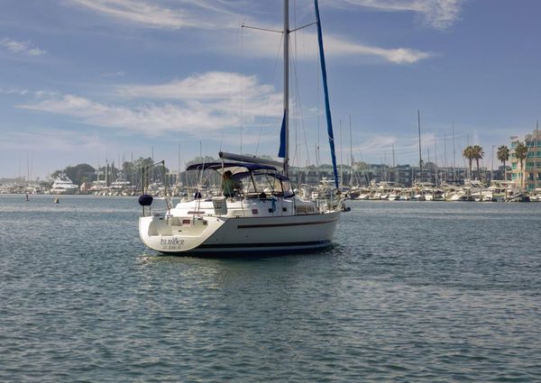 Beneteau Oceanis 44 CC image