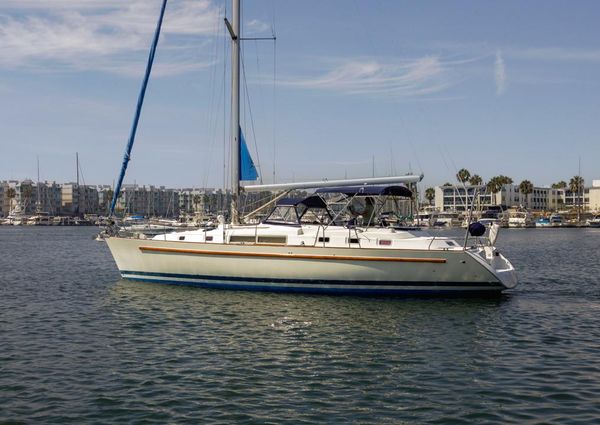 Beneteau Oceanis 44 CC image