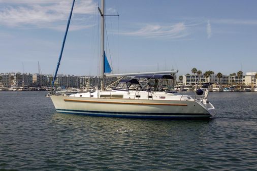 Beneteau Oceanis 44 CC image