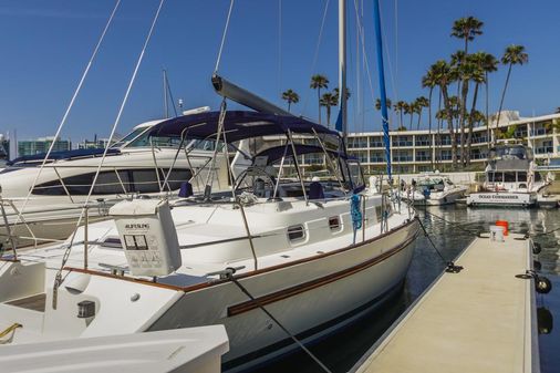 Beneteau Oceanis 44 CC image