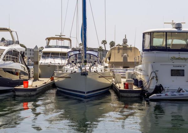 Beneteau Oceanis 44 CC image