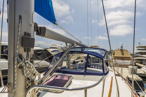 Beneteau Oceanis 44 CC image