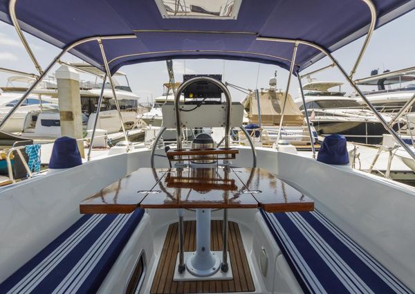 Beneteau Oceanis 44 CC image