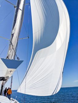 Hanse 675 image