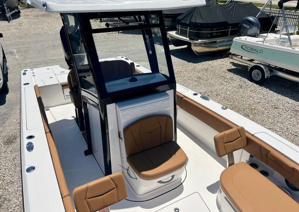 Robalo 266-CAYMAN image