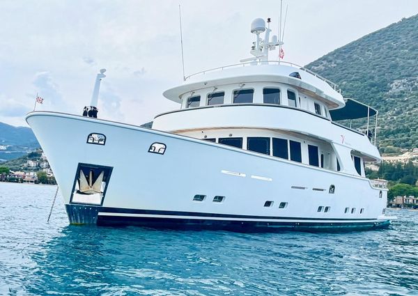 Terranova Yachts T85 image