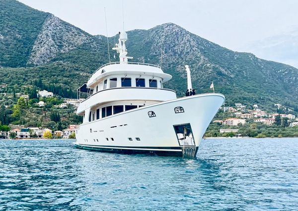 Terranova Yachts T85 image