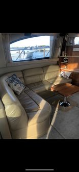Meridian 411-SEDAN image
