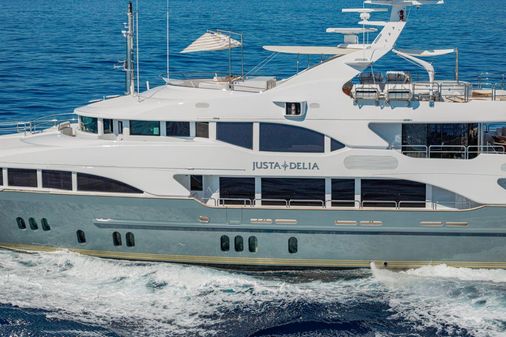 Benetti Vision 145 image