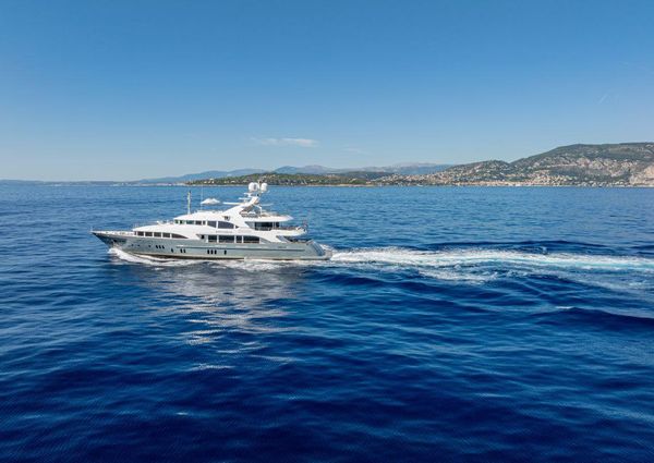 Benetti Vision 145 image