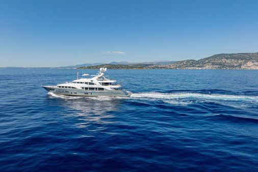 Benetti Vision 145 image