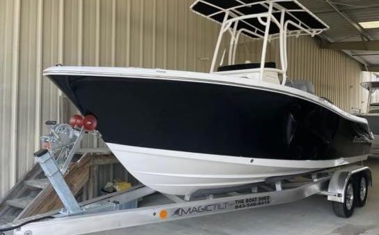 NauticStar 2102 Legacy 