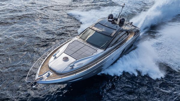 Pershing 70 image