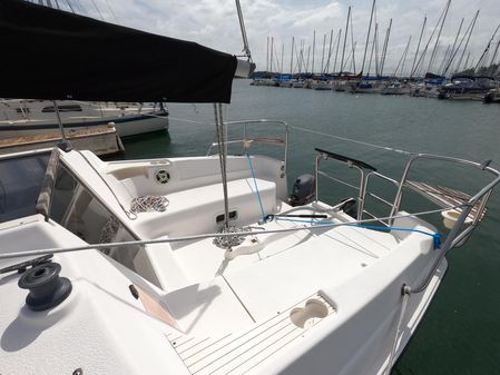 Hunter 26 image