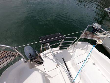 Hunter 26 image