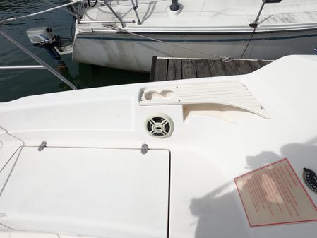 Hunter 26 image