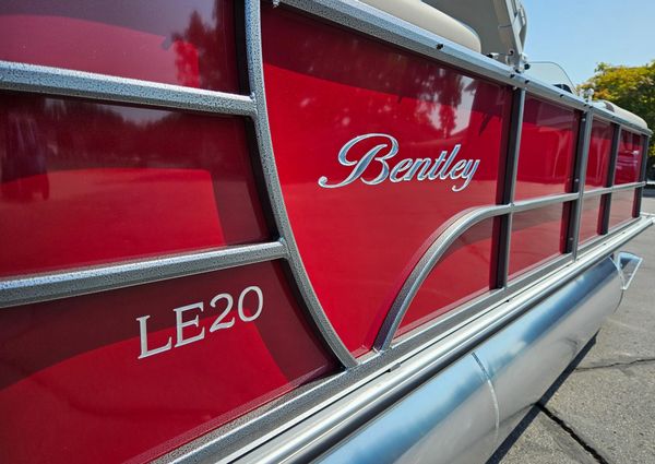 Bentley-pontoons LE-200-CW image