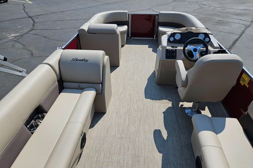 Bentley-pontoons LE-200-CW image