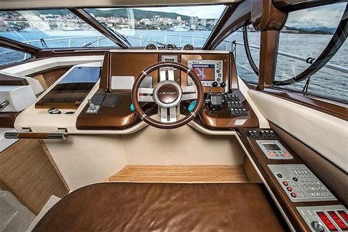 Azimut Fly 47 image