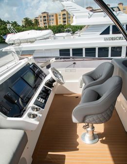 Sunseeker 88 Yacht image