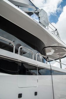 Sunseeker 88 Yacht image