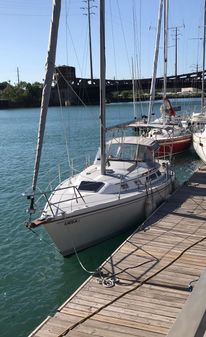 Catalina 30 Tall Rig Wing Keel image