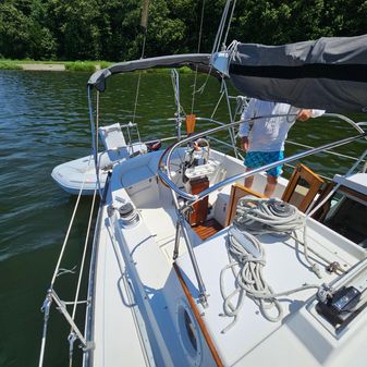 Nautilus Pilothouse 36 image