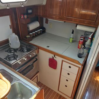 Nautilus Pilothouse 36 image