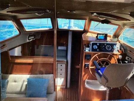 Nautilus Pilothouse 36 image