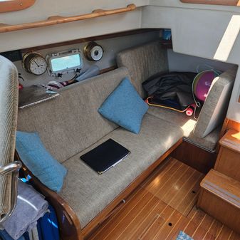 Nautilus Pilothouse 36 image