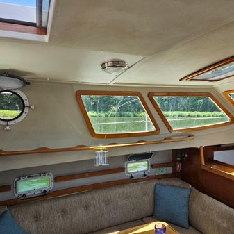 Nautilus Pilothouse 36 image