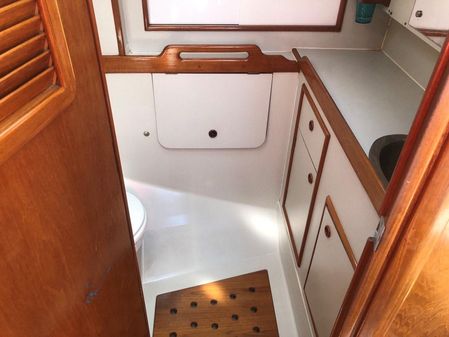 Nautilus Pilothouse 36 image