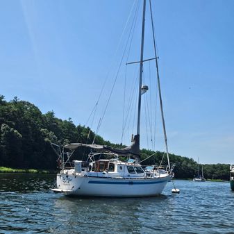 Nautilus Pilothouse 36 image