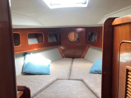 Nautilus Pilothouse 36 image