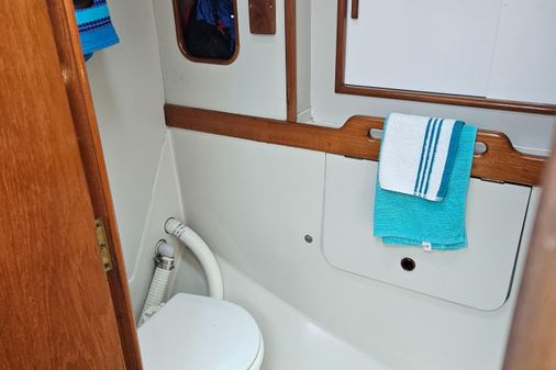 Nautilus Pilothouse 36 image