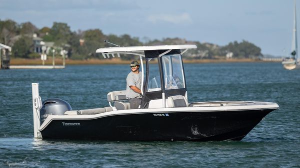 Tidewater 210 LXF 