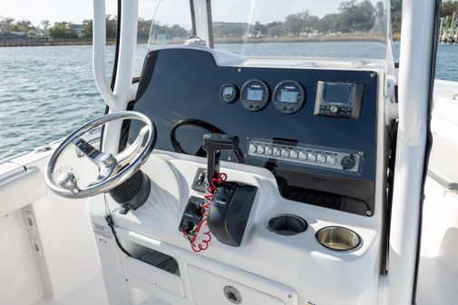 Tidewater 210 LXF image